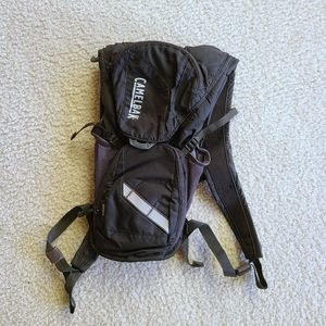 85oz Camelbak Rogue Hydration Pack